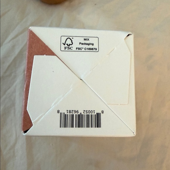 Glow Recipe Watermelon Glow Niacinamide Hue Drops
SUN GLOW 40ml NEW - Picture 12 of 12